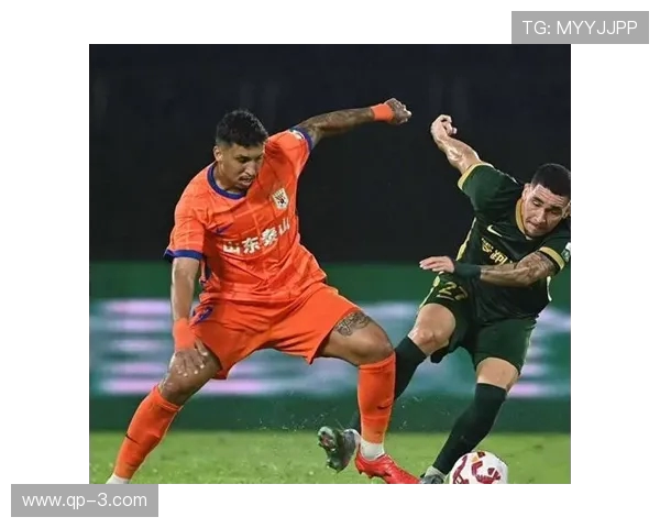 临阵换将！彭啸替洛佩斯首发，泰山 3-1 海港藏深意